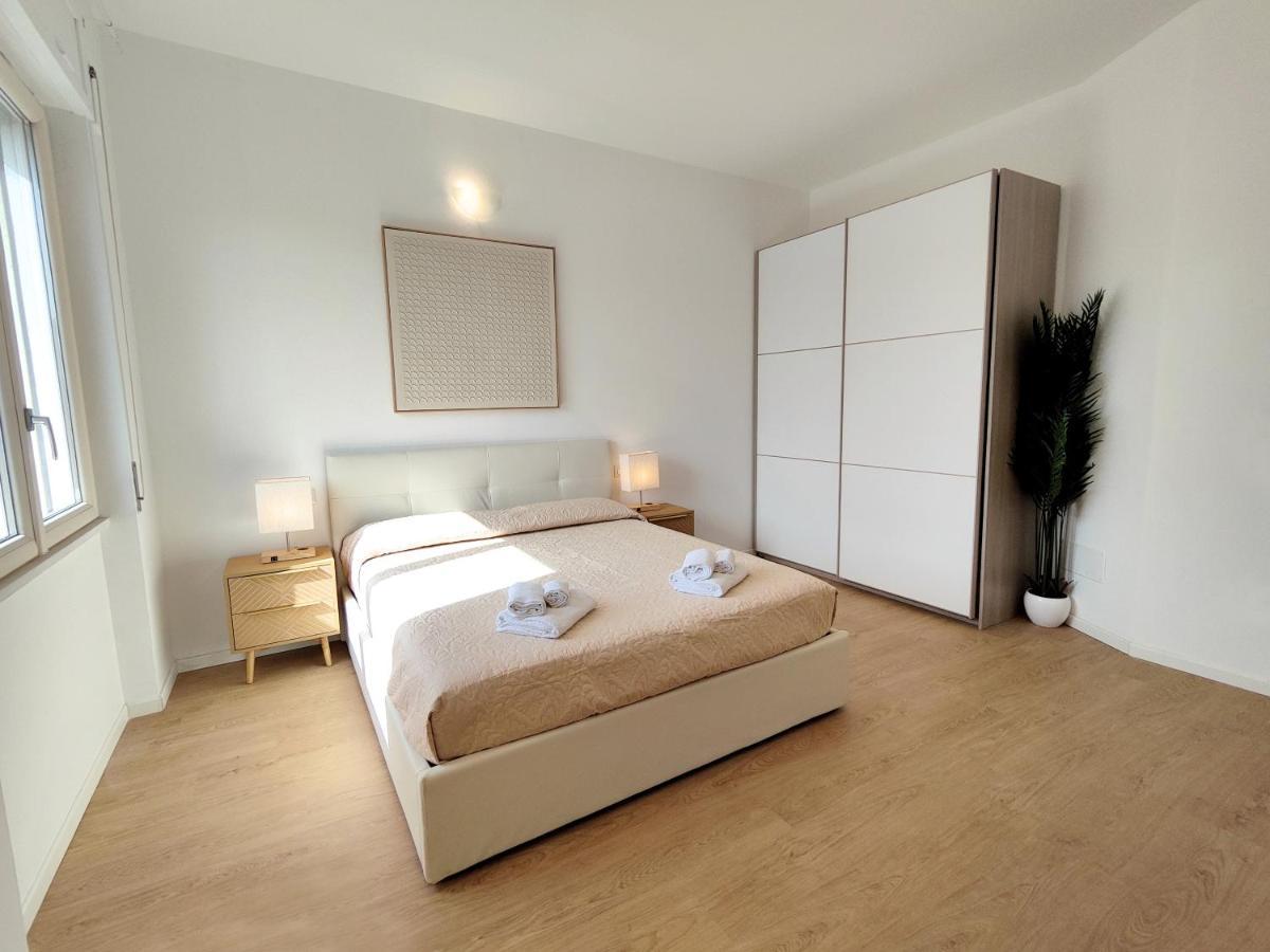 Ferienwohnung Attico Vespucci Luxury Penthouse Olbia Exterior foto