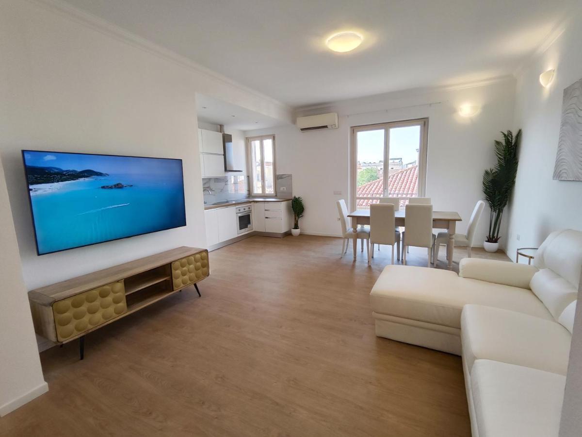 Ferienwohnung Attico Vespucci Luxury Penthouse Olbia Exterior foto